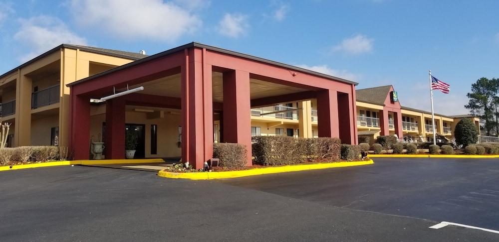 Quality Inn Pelham I-65 Exit 246 Eksteriør billede
