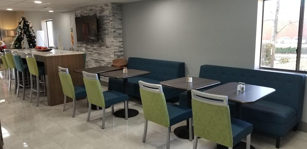 Quality Inn Pelham I-65 Exit 246 Eksteriør billede