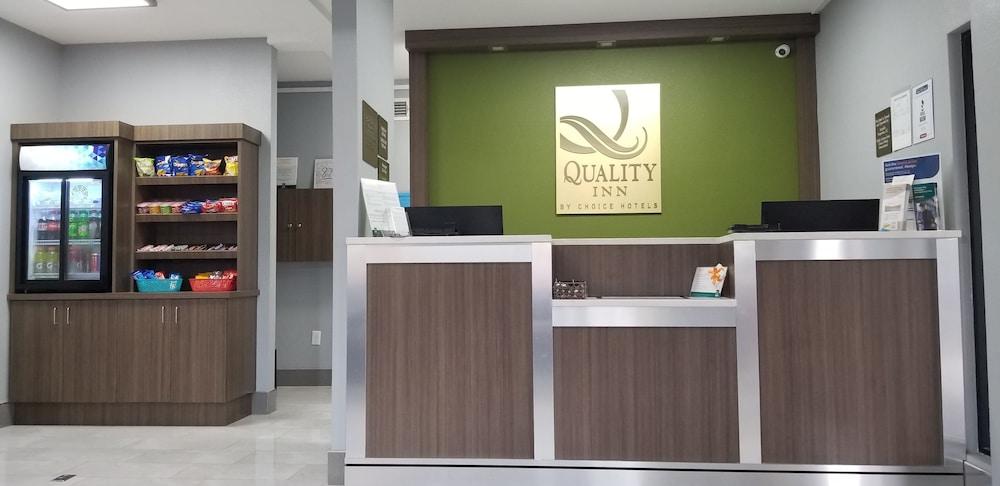 Quality Inn Pelham I-65 Exit 246 Eksteriør billede