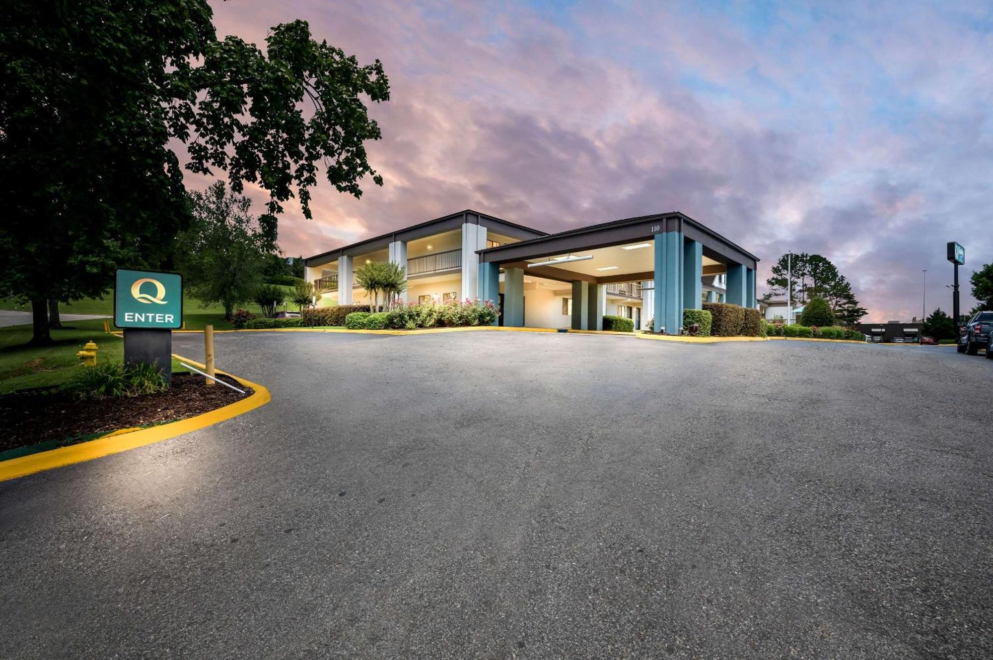 Quality Inn Pelham I-65 Exit 246 Eksteriør billede